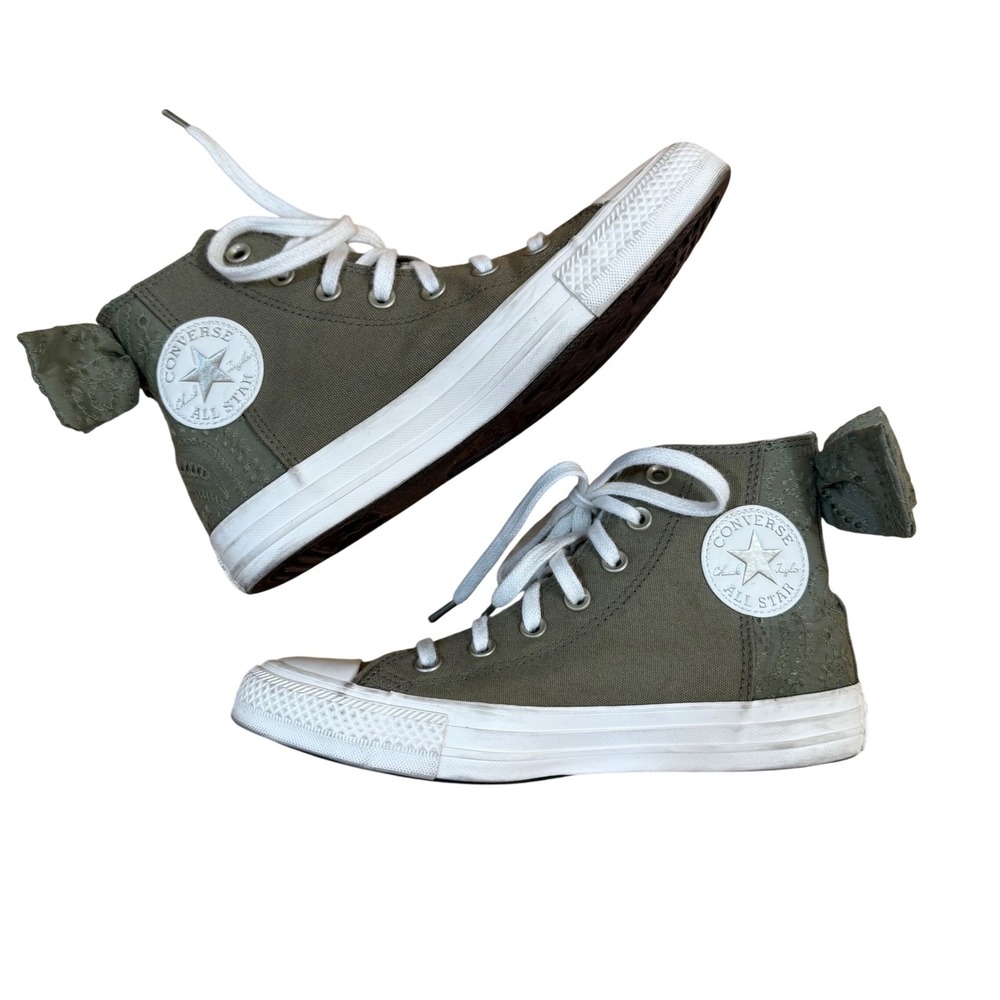 Converse Chuck Taylor All Star Bow Embroidered Flowers Mossy Green‎ Size 7.5